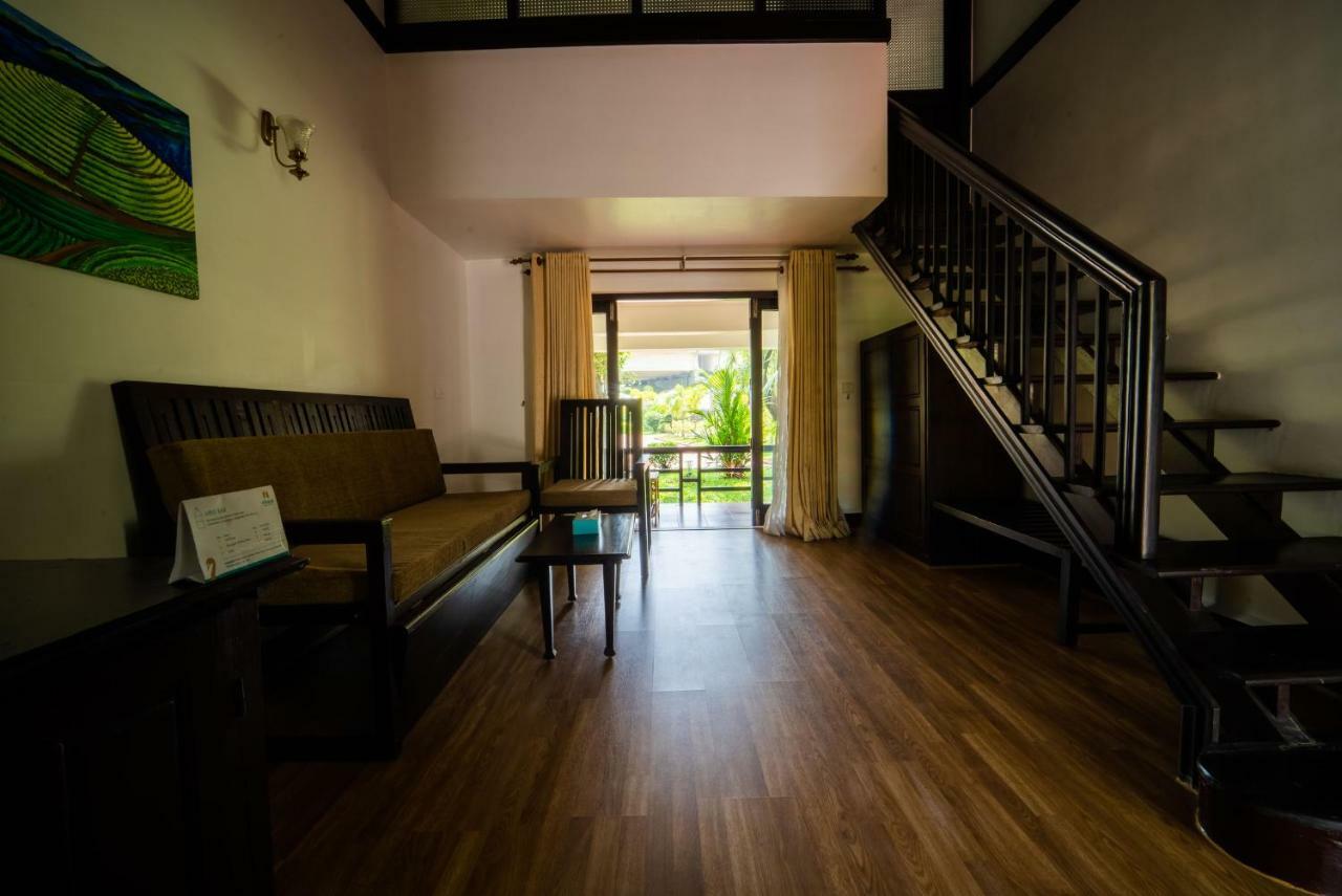 Kochi Nihara Resort And Spa Cochin מראה חיצוני תמונה
