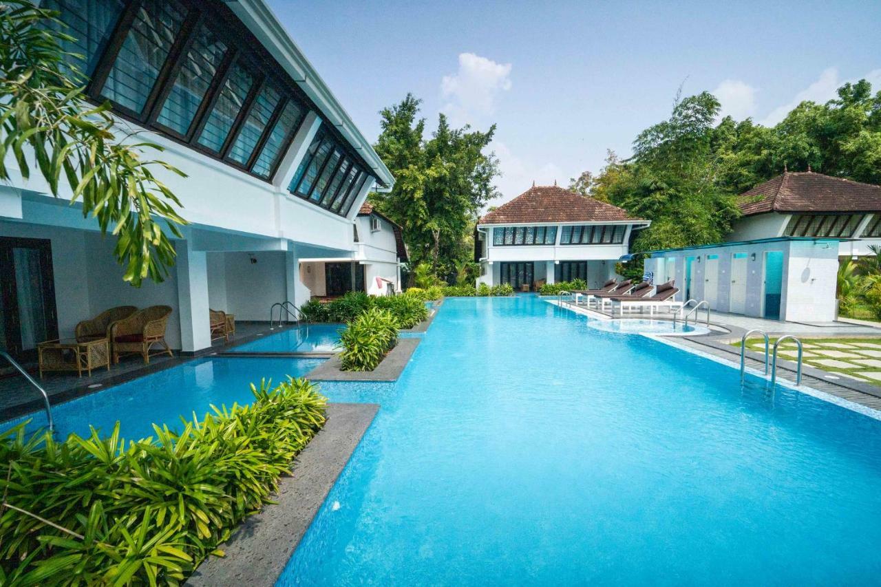 Kochi Nihara Resort And Spa Cochin מראה חיצוני תמונה