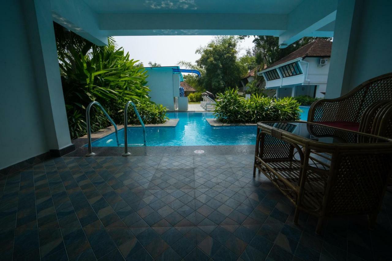 Kochi Nihara Resort And Spa Cochin מראה חיצוני תמונה