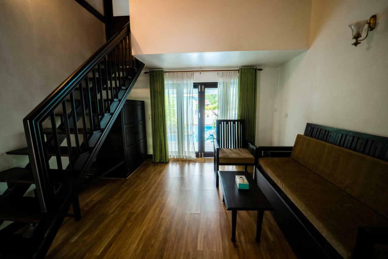 Kochi Nihara Resort And Spa Cochin מראה חיצוני תמונה